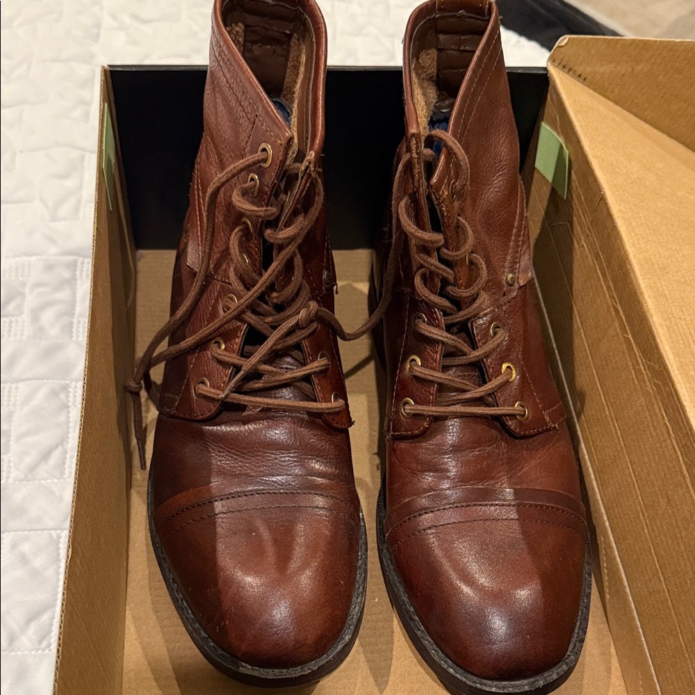 Guess Men's Rich Brown Leather Boots